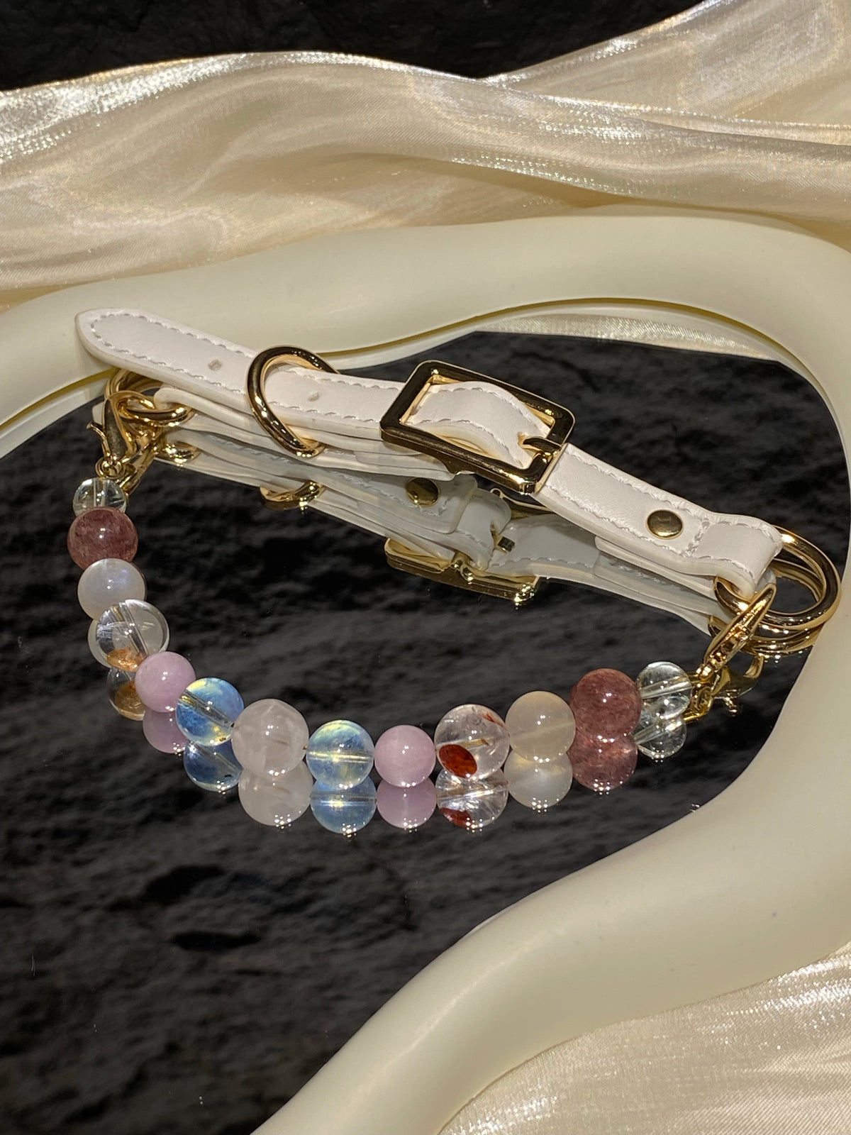 Macaron crystal pet collar with pastel pink, blue, white and clear beads